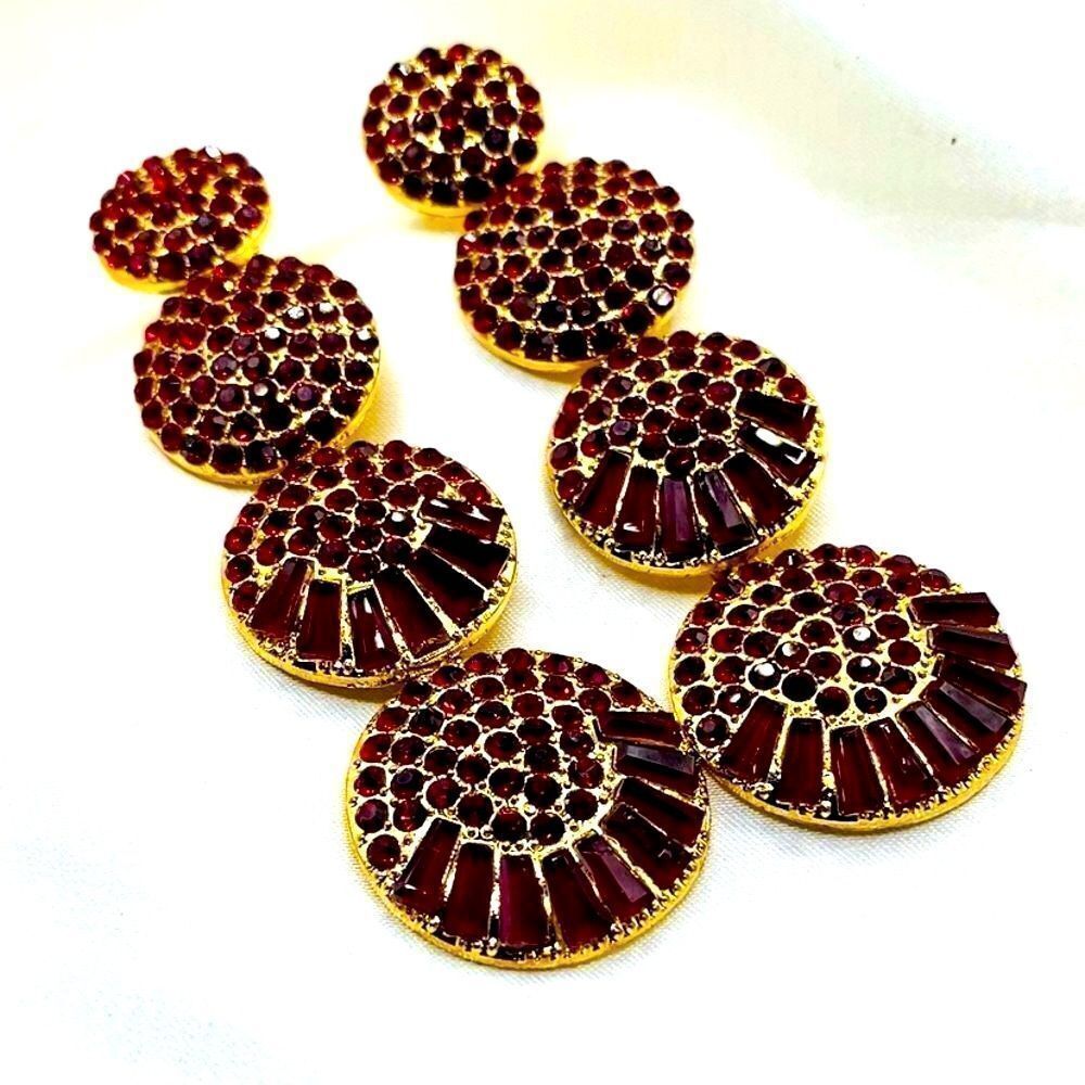 gold toned long Dangle ruby red rhinestone dangle  earrings.